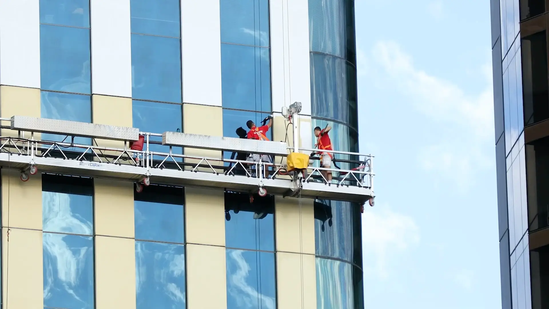 Multi-storey building painting, Adelaide CBD