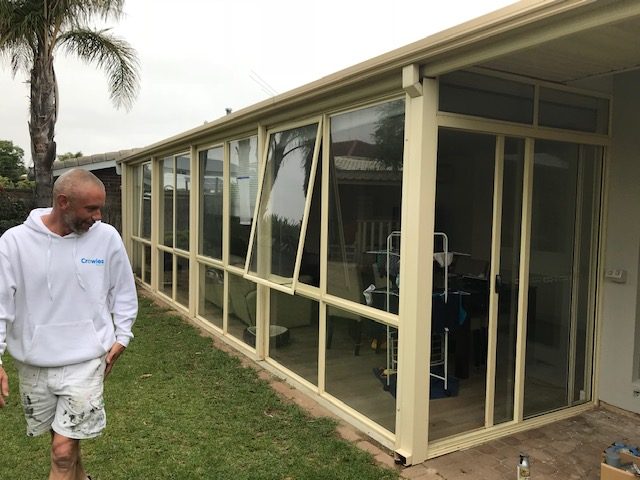 aluminium-windows-before-cream