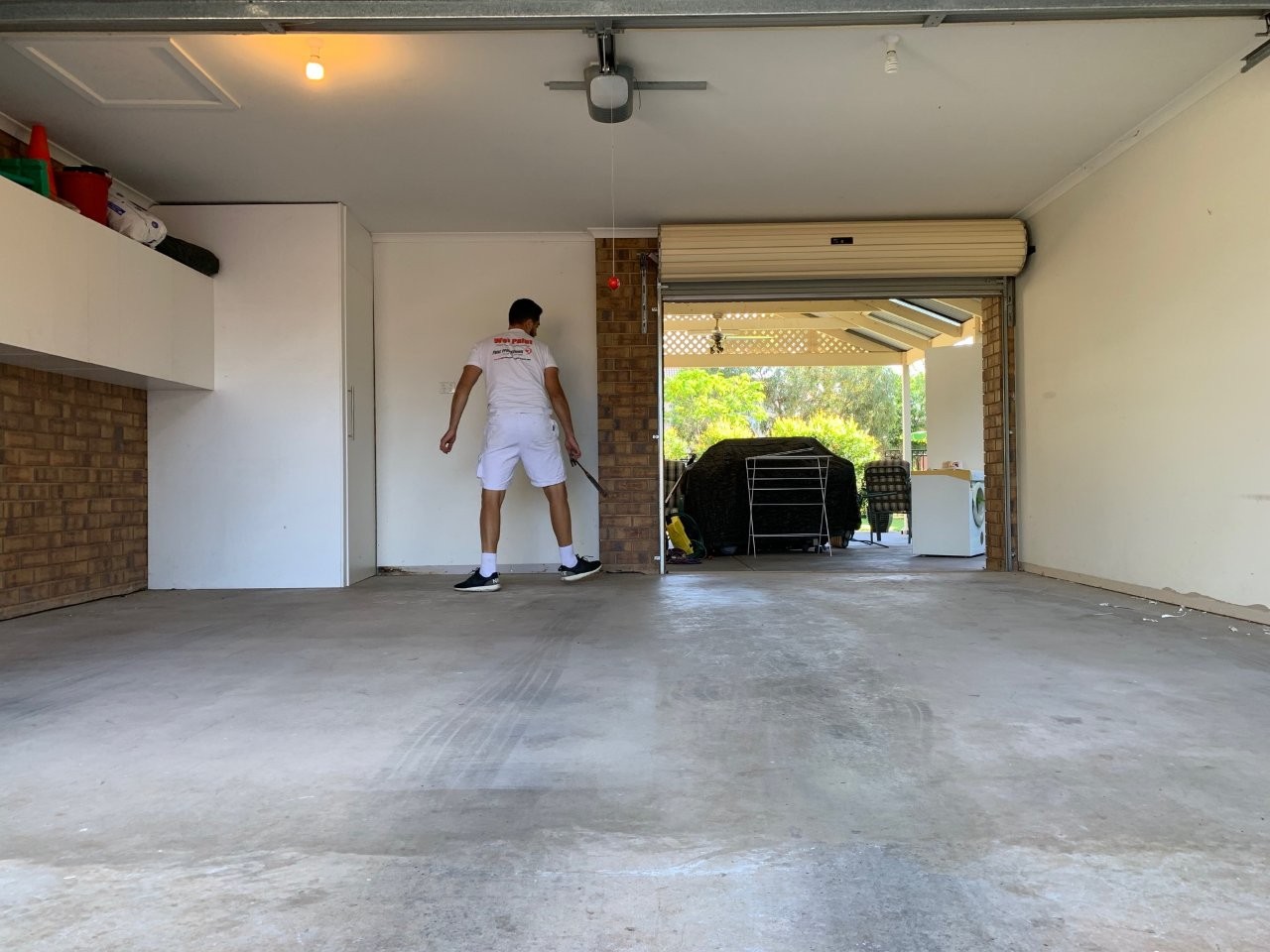 Epoxy flaked flooring garage